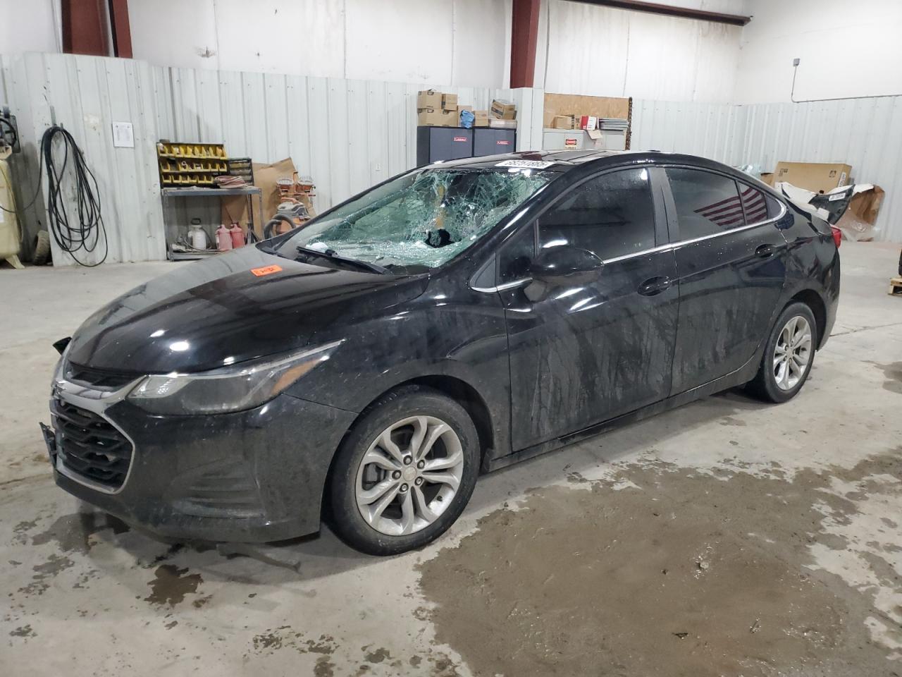 2019 Chevrolet Cruze Lt for Sale in Hurricane, WV - Front End