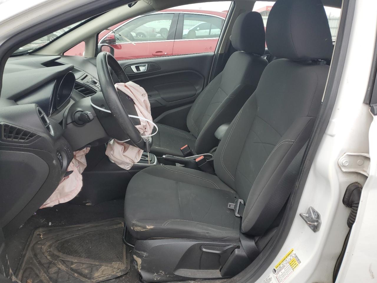 2015 Ford Fiesta - Image 7