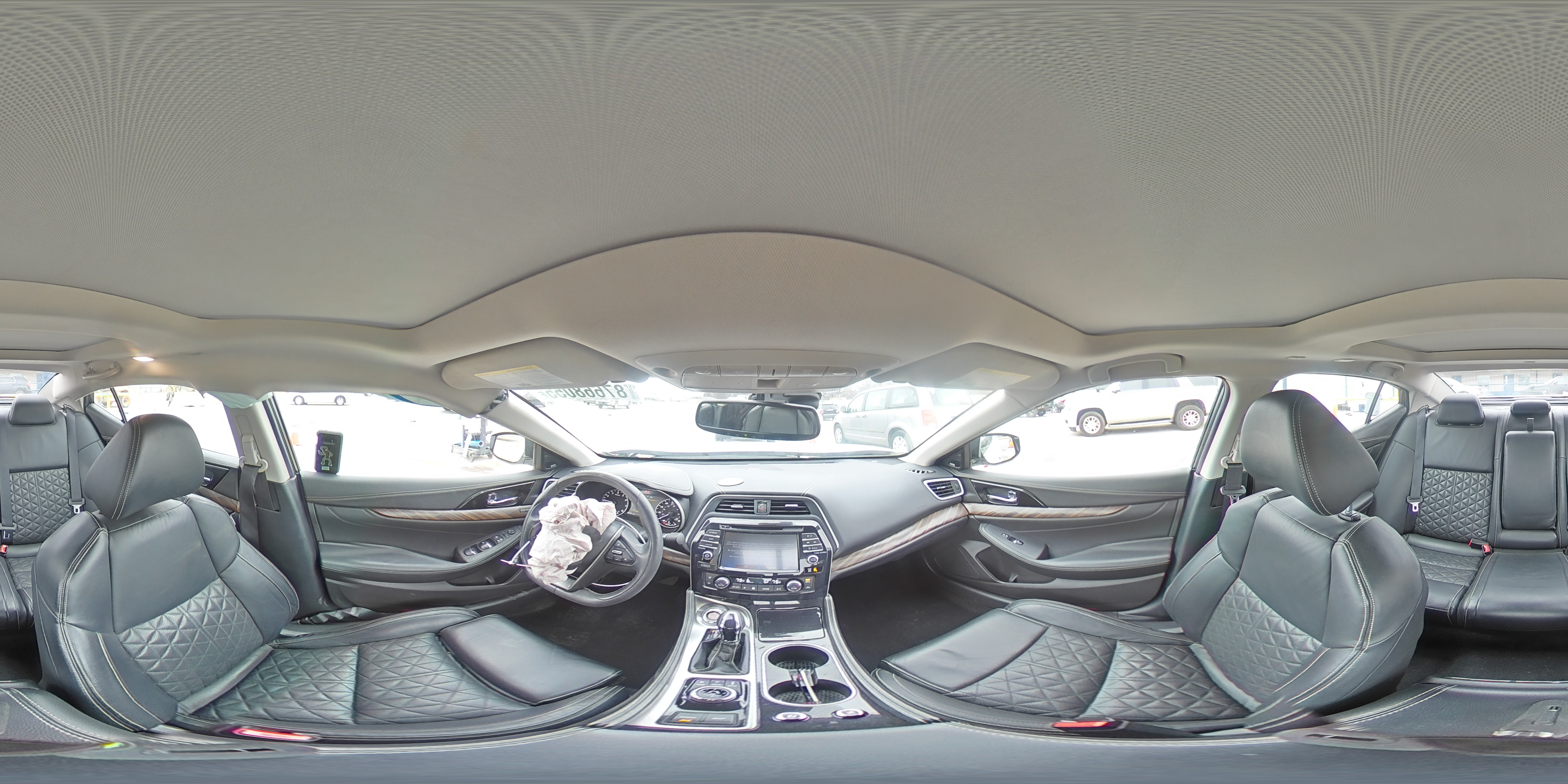 2017 Nissan Maxima - Image 14