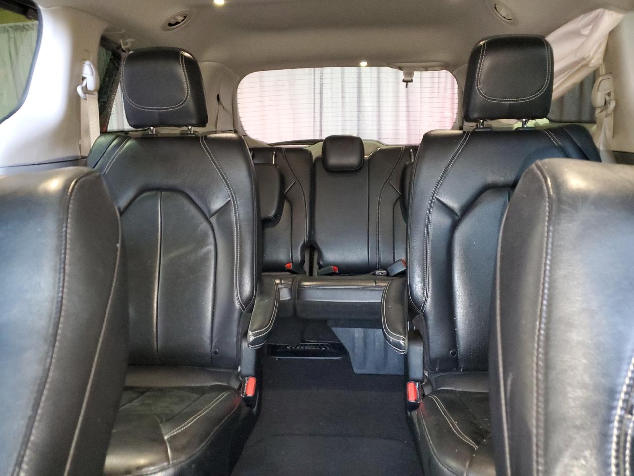 2022 Chrysler Pacifica - Image 10