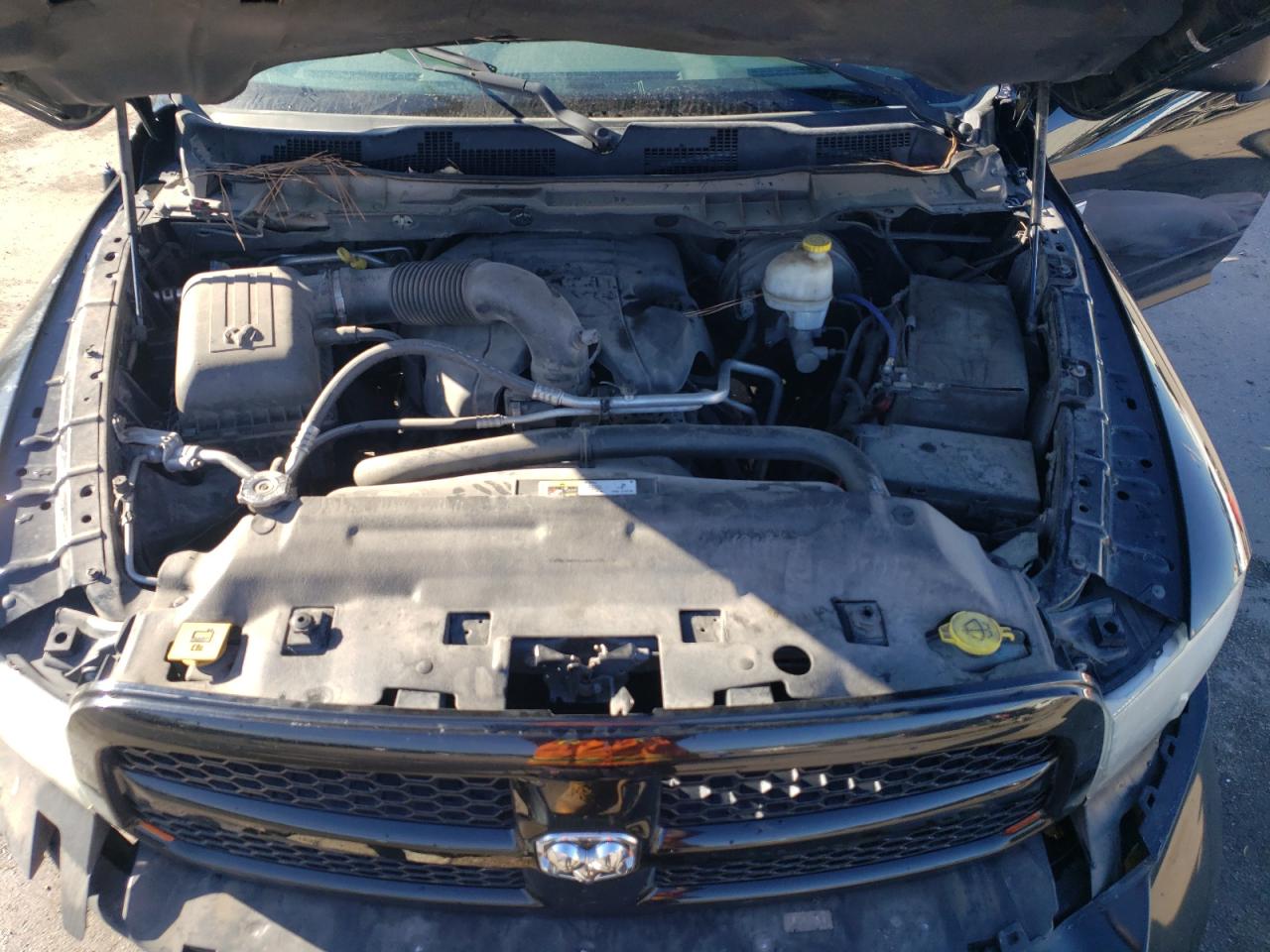 2013 RAM 1500 - Image 12