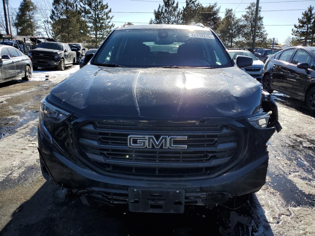 2020 GMC Terrain - Image 5