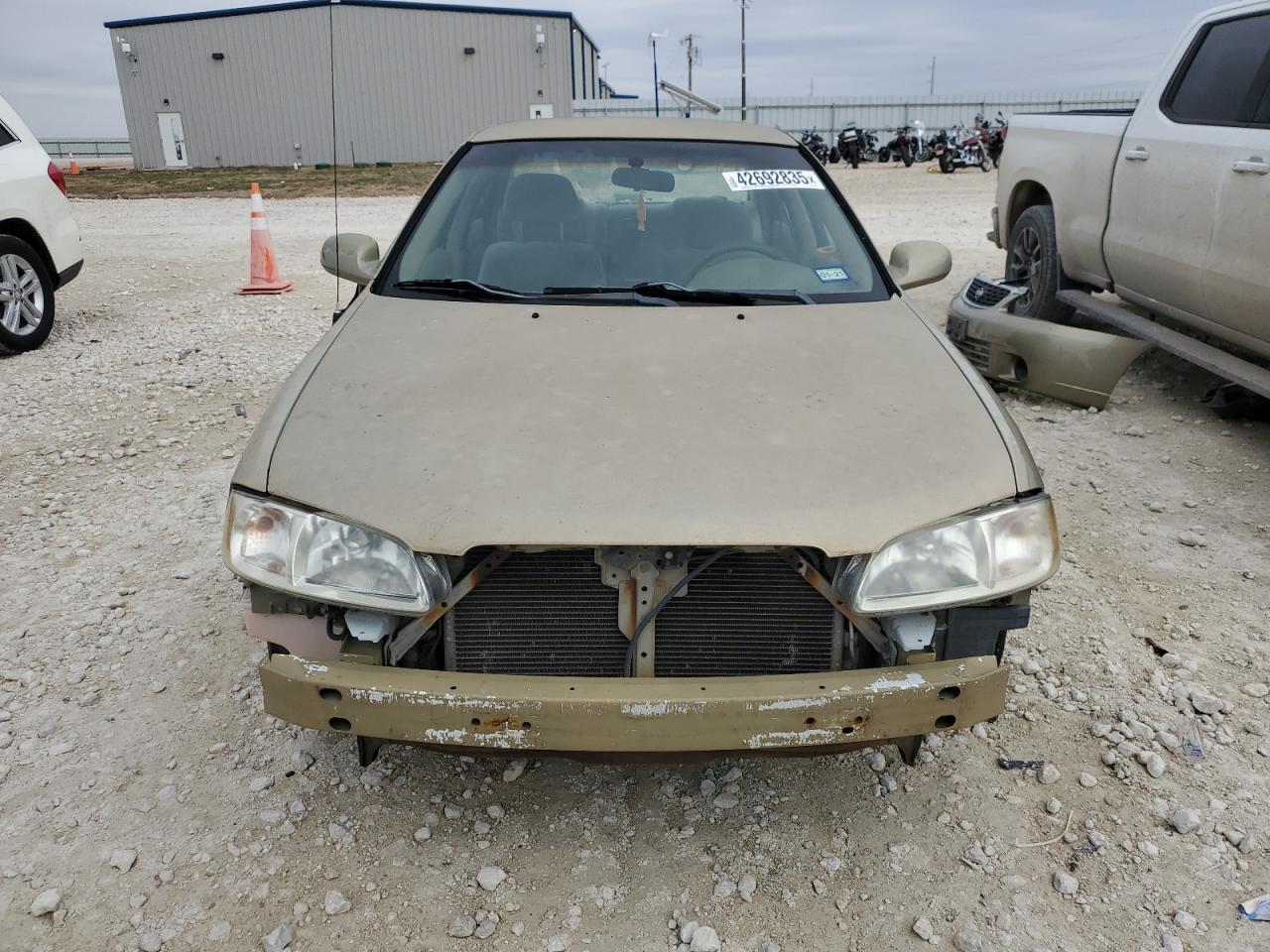 2002 Nissan Sentra - Image 5