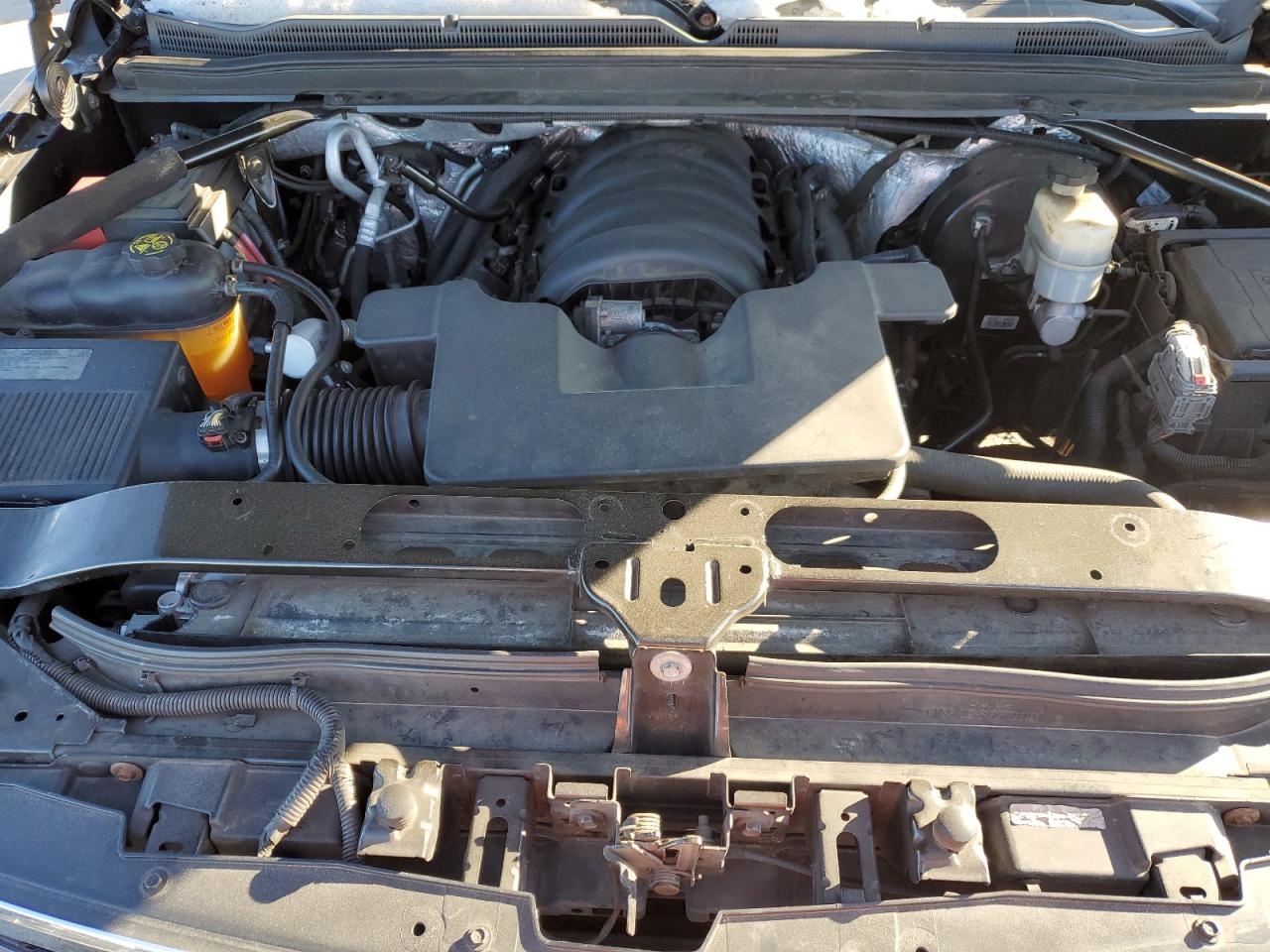2015 Chevrolet Suburban - Image 14