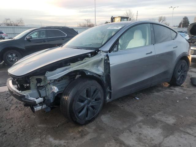 TESLA MODEL Y 2024 Szary
