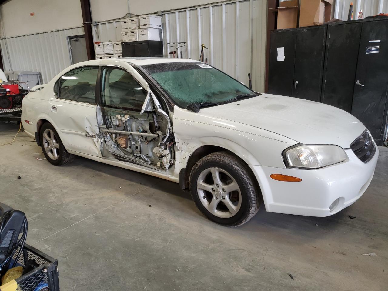2001 Nissan Maxima - Image 4