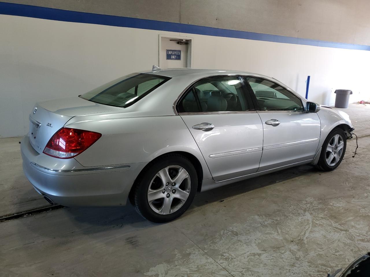 2008 Acura RL - Image 3