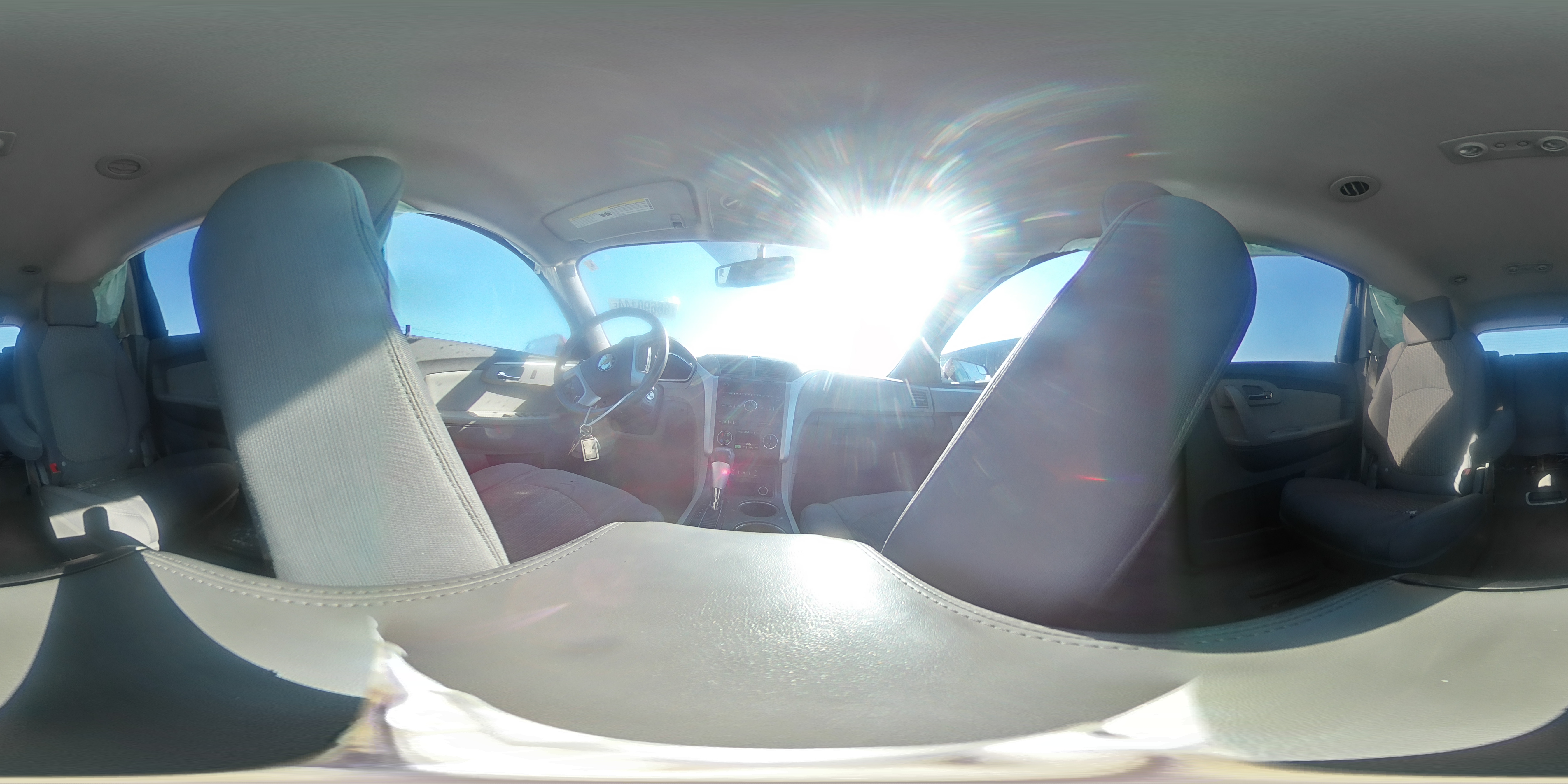 2011 Chevrolet Traverse - Image 12