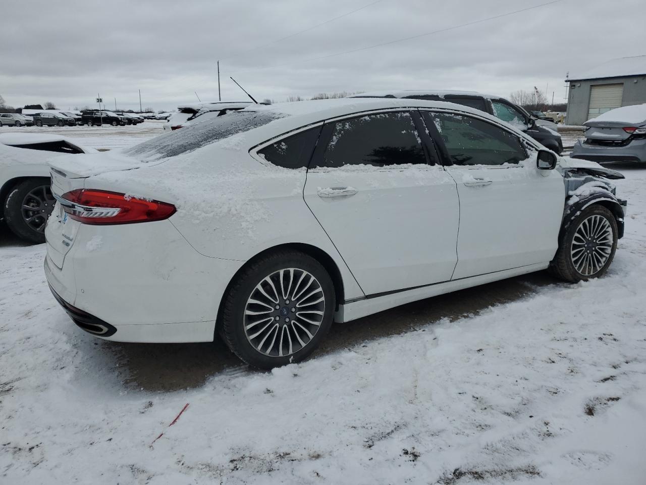 VIN 3FA6P0D94JR155382 2018 FORD FUSION no.3