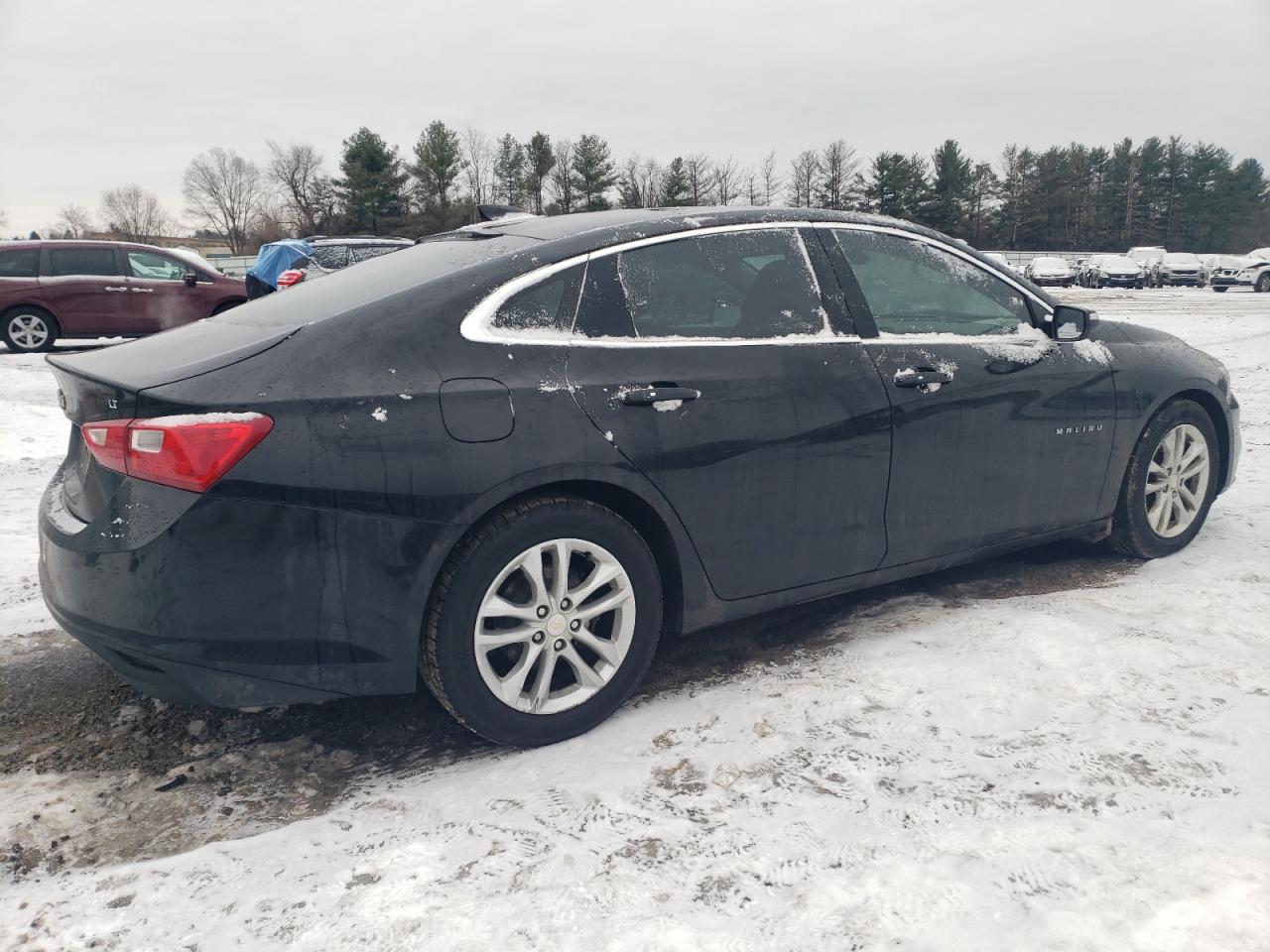 2016 Chevrolet Malibu - Image 3