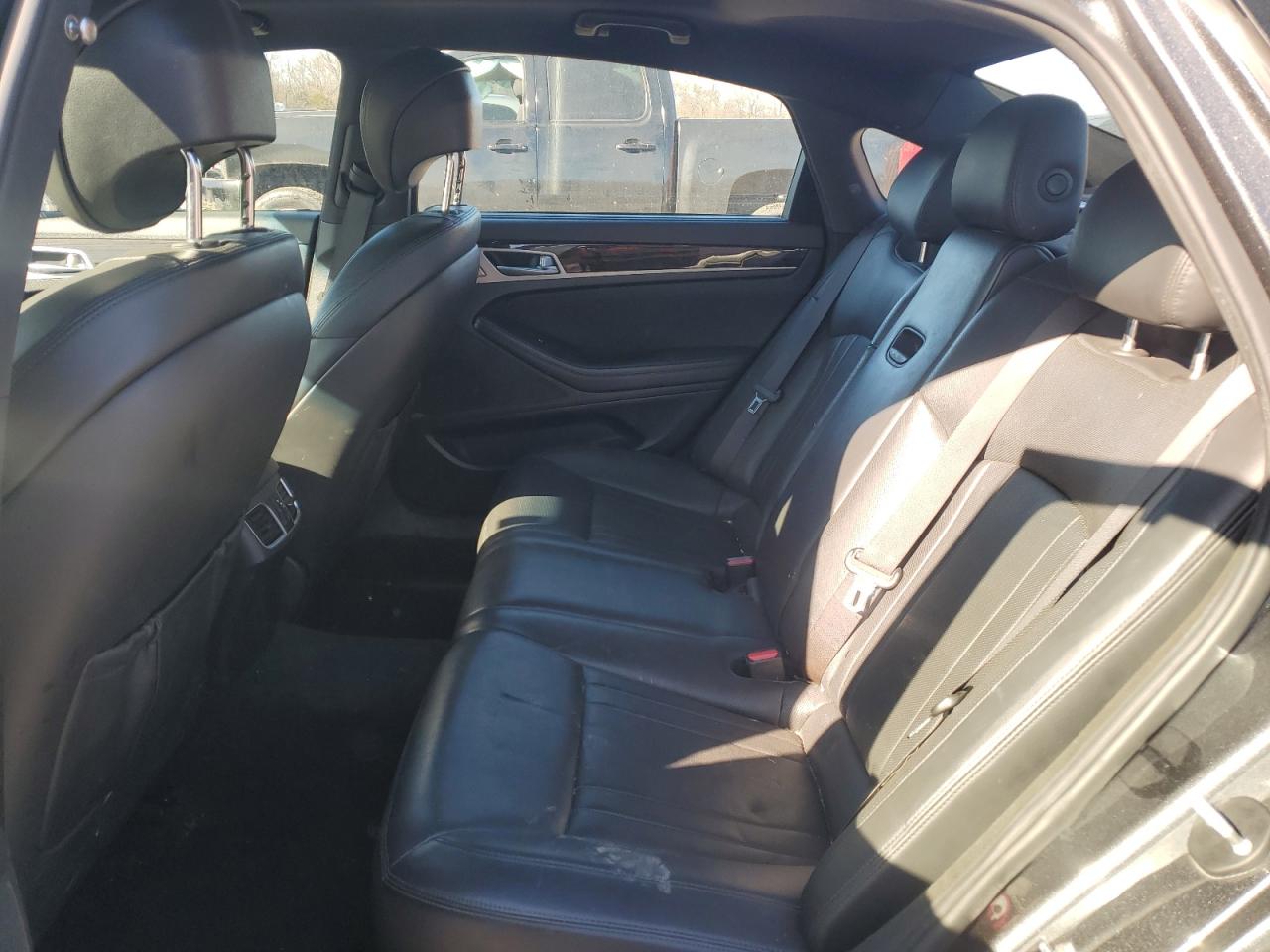 2020 Genesis G80 - Image 10