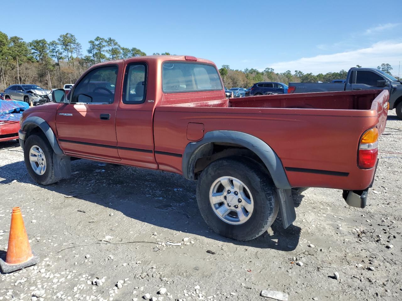2002 Toyota Tacoma - Image 2