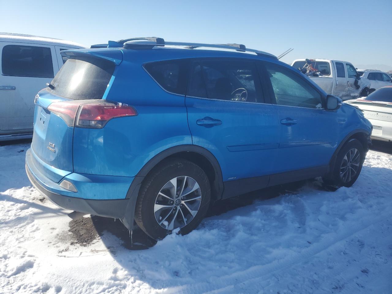 2016 Toyota RAV 4 - Image 3