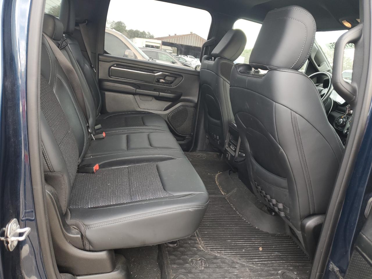 2020 RAM 1500 - Image 10