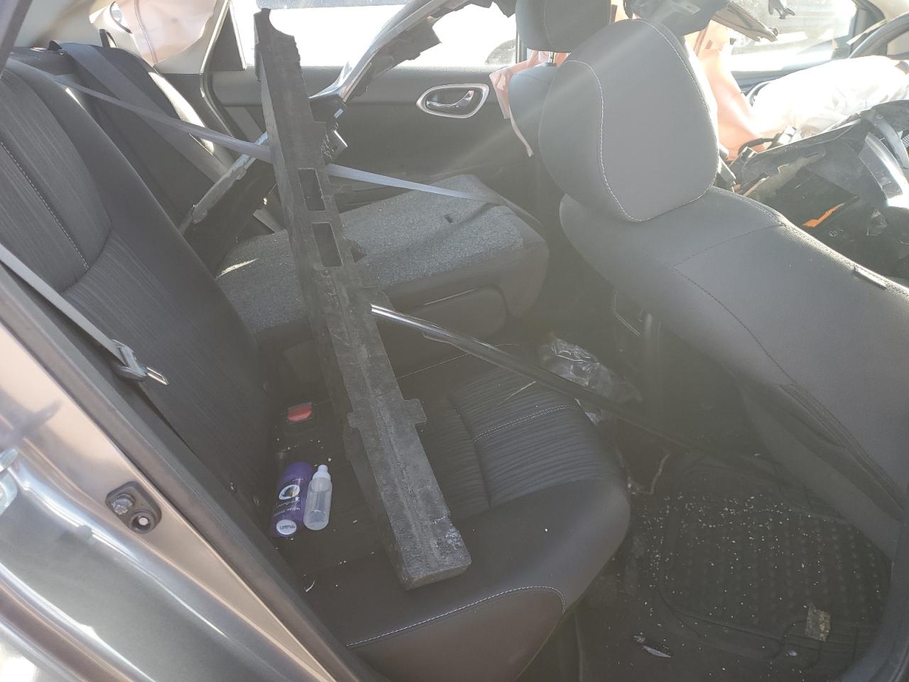 2018 Nissan Sentra - Image 10