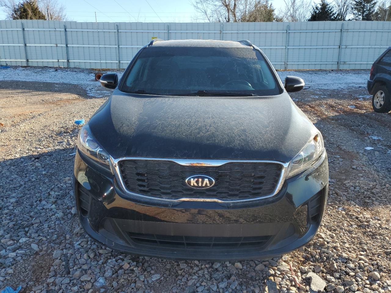 2019 Kia Sorento - Image 5