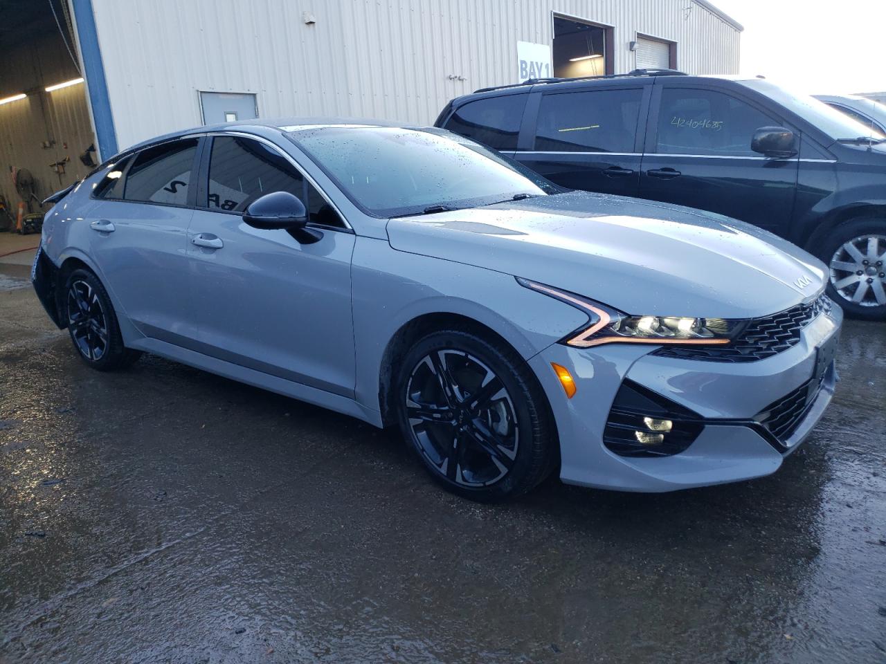 2023 Kia K5 - Image 4