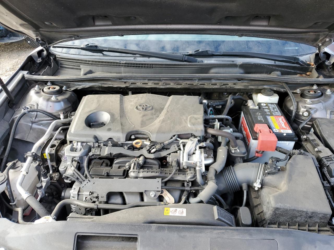 2019 Toyota Camry - Image 11
