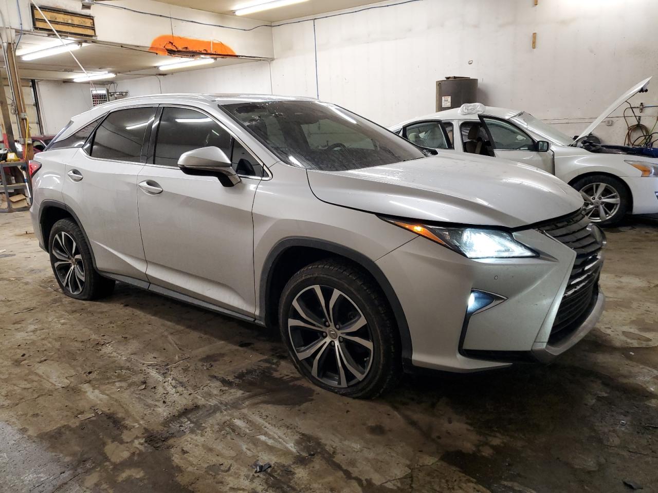 2017 Lexus RX - Image 4
