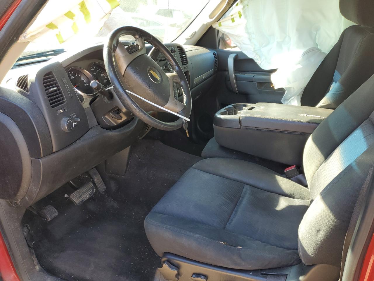 2012 Chevrolet Silverado - Image 7