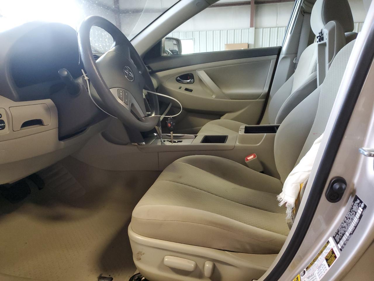 2009 Toyota Camry - Image 7