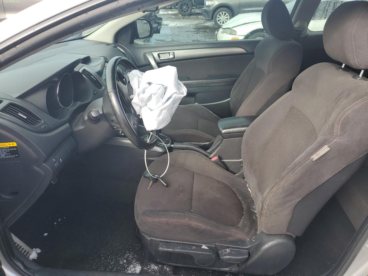 2013 Kia Forte - Image 7