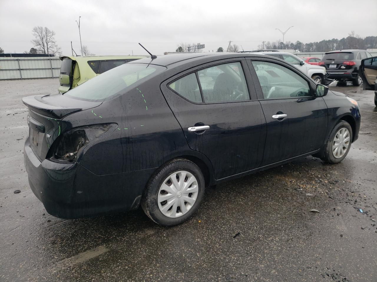 2017 Nissan Versa - Image 3