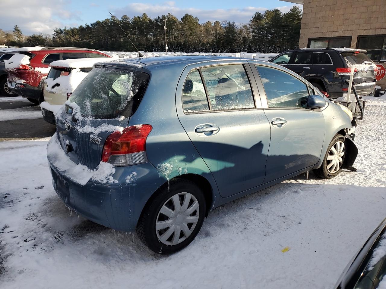 2009 Toyota Yaris - Image 3