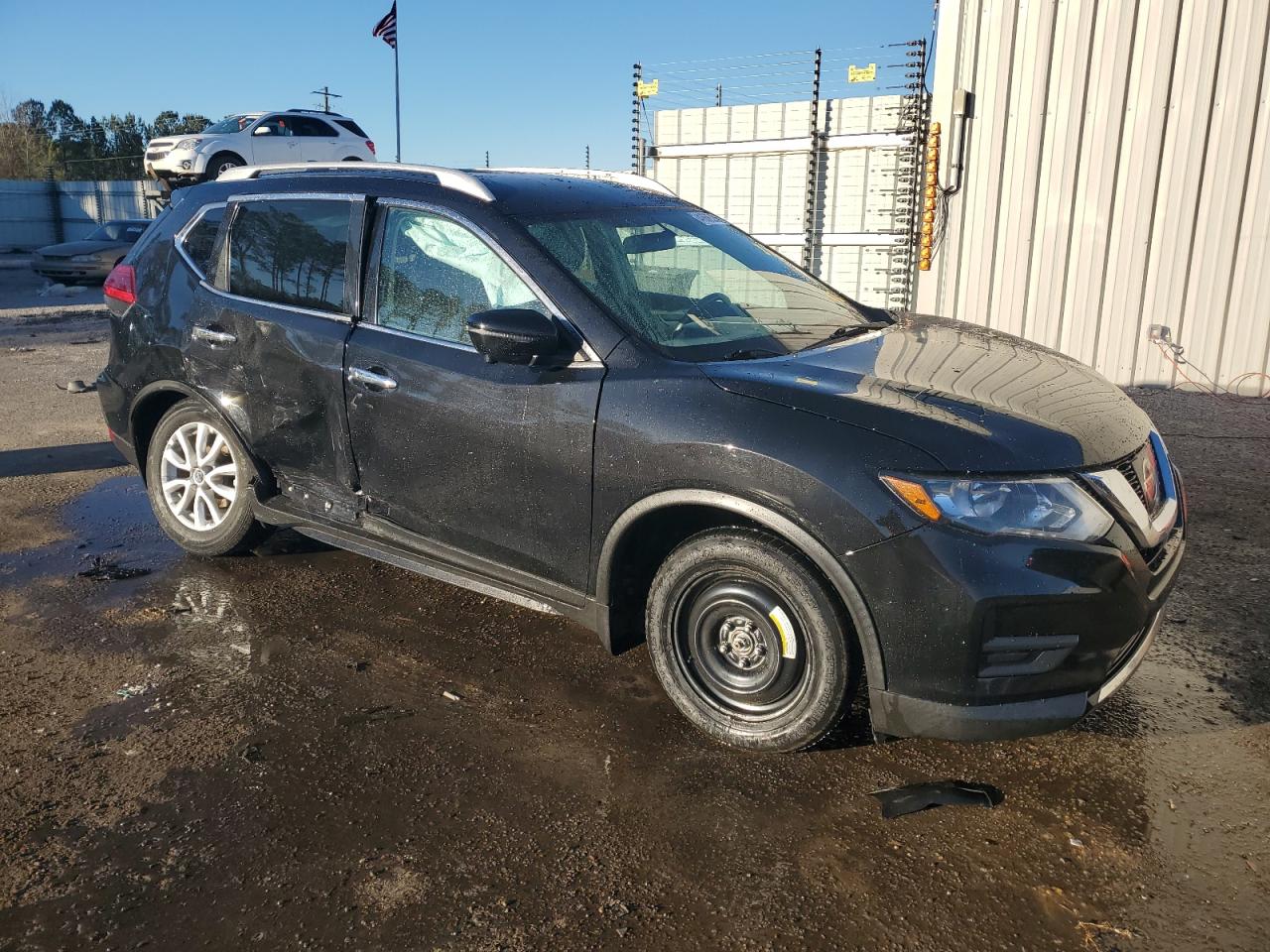 KNMAT2MT6HP617630 NISSAN ROGUE 2017