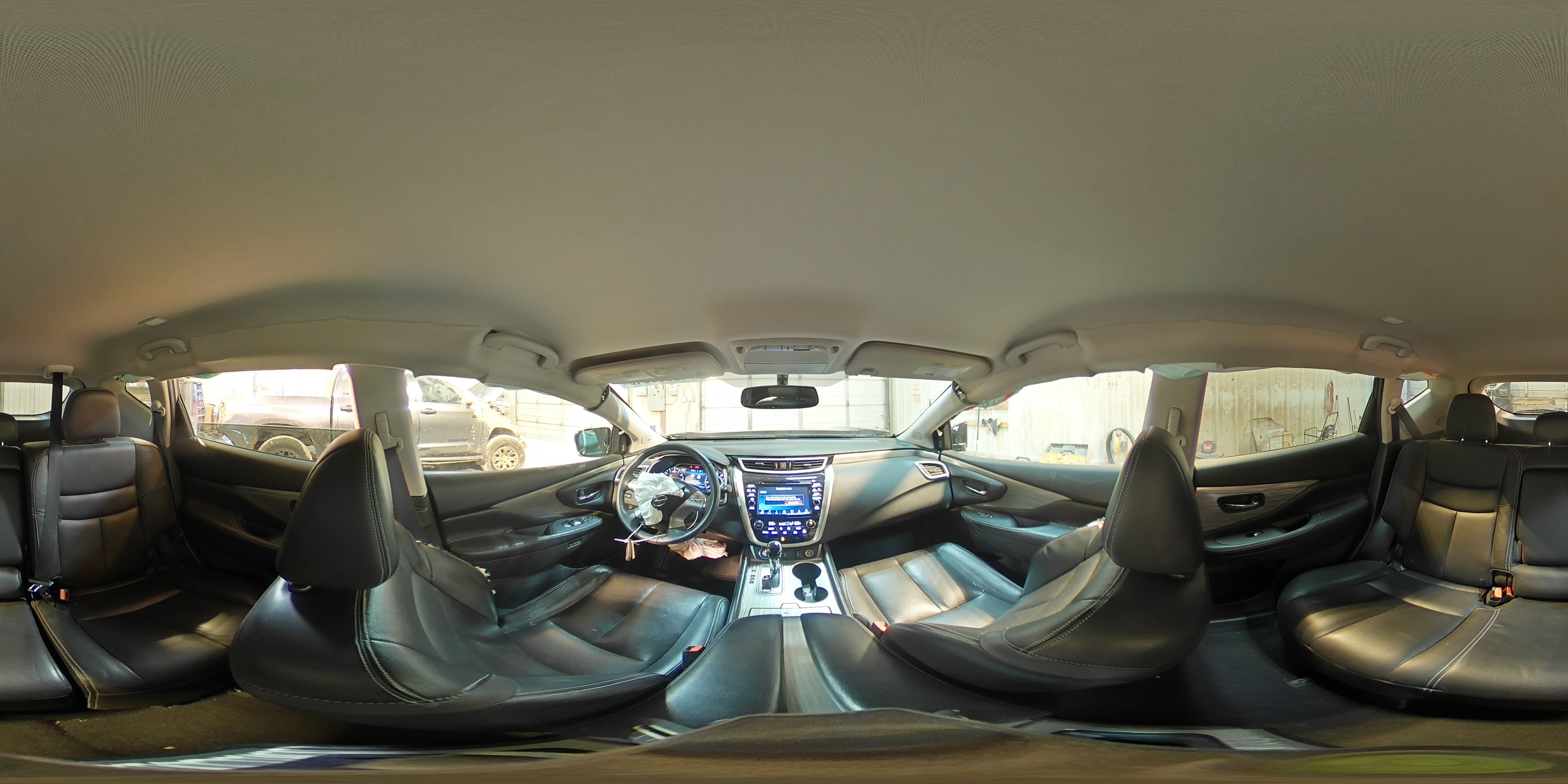 2015 Nissan Murano - Image 13