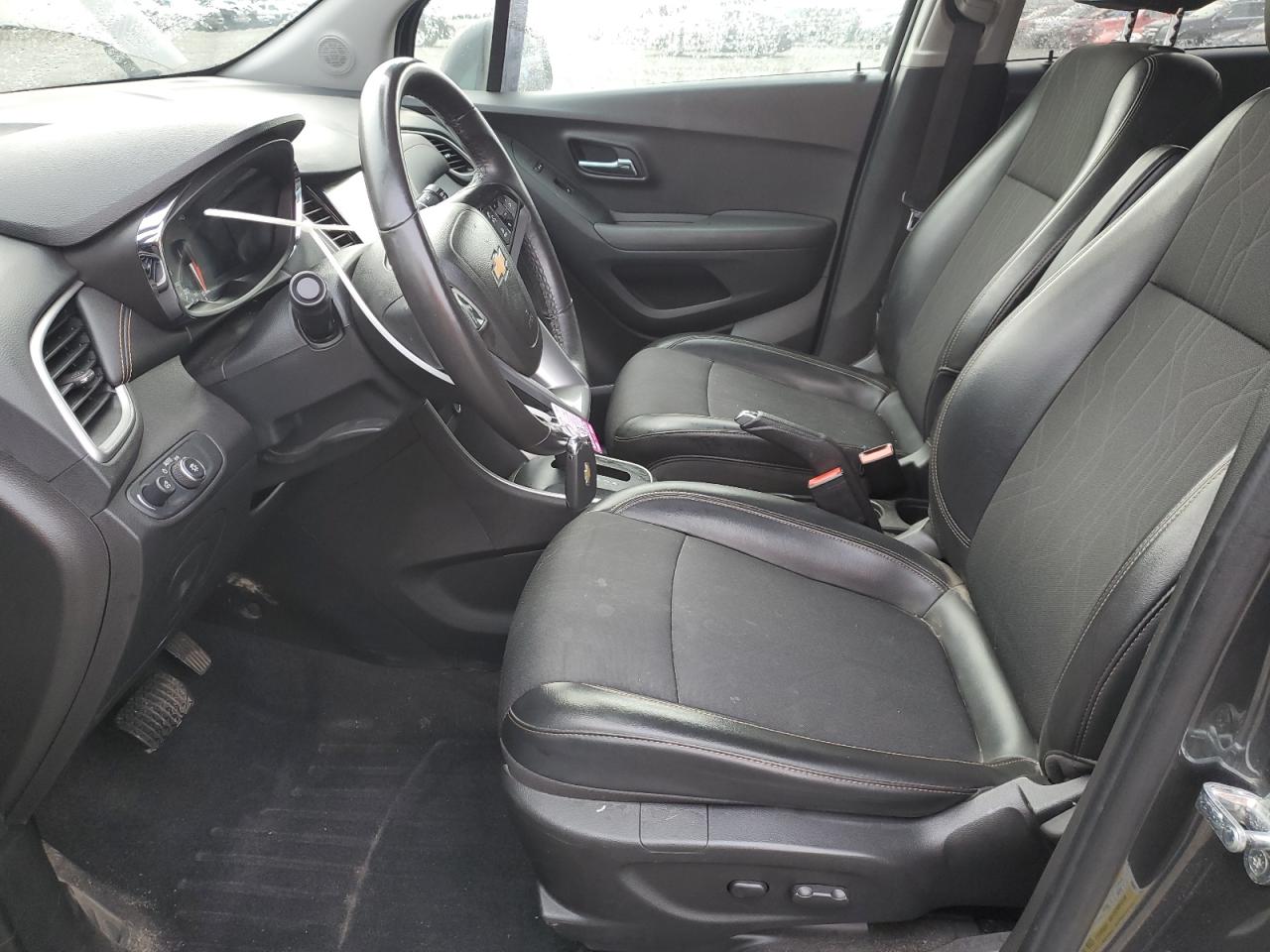 2017 Chevrolet Trax - Image 7