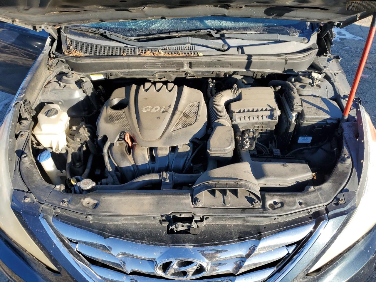 2012 Hyundai Sonata - Image 11