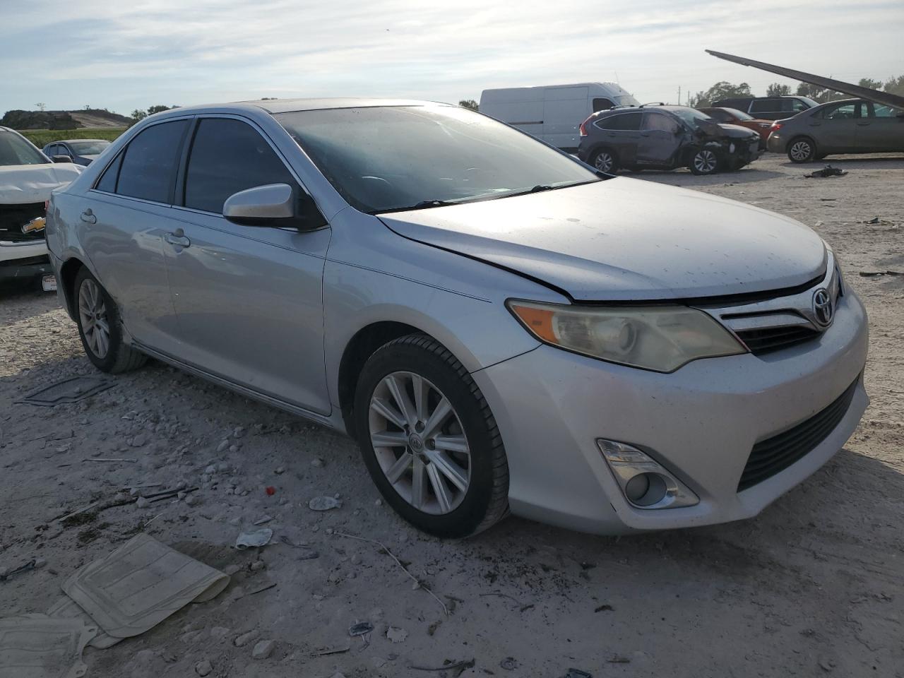 2013 Toyota Camry - Image 4