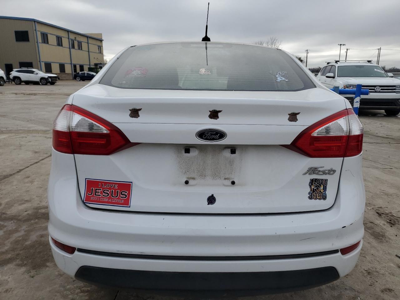 2016 Ford Fiesta - Image 6