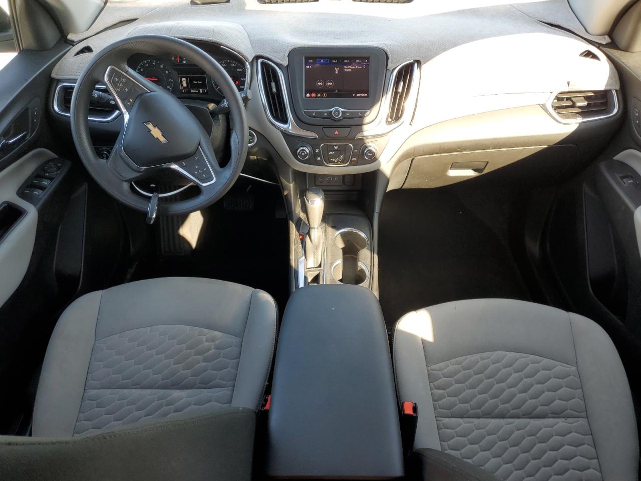 2020 Chevrolet Equinox - Image 8