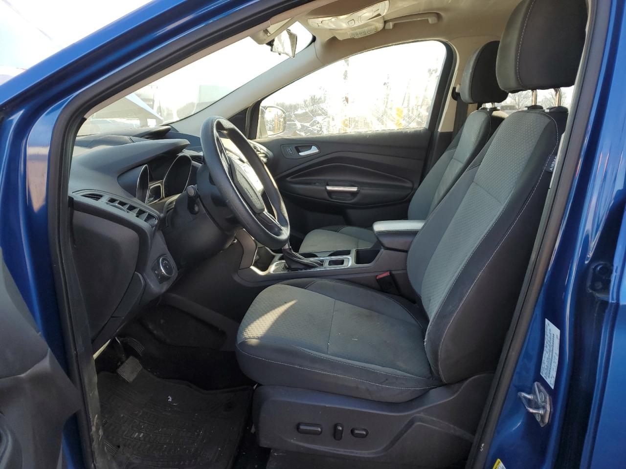 1FMCU9GD6HUE41887 FORD ESCAPE 2017