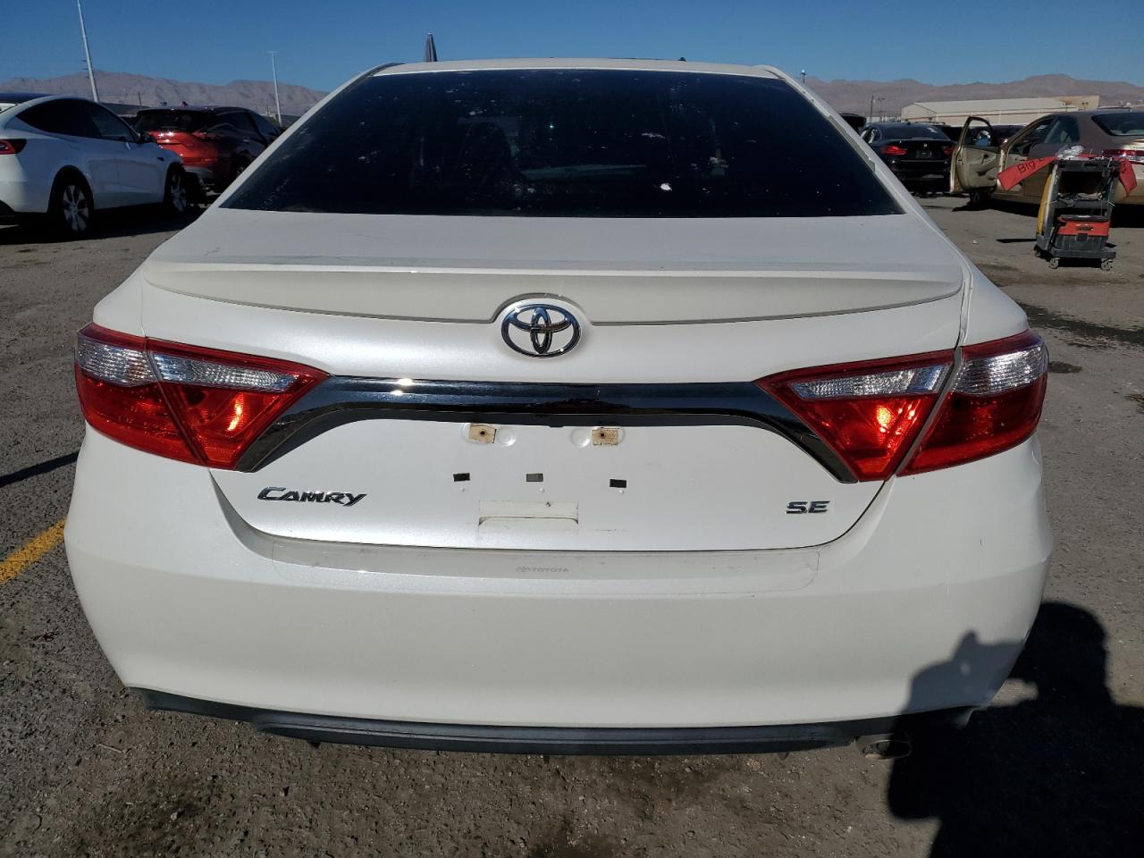2016 Toyota Camry - Image 6
