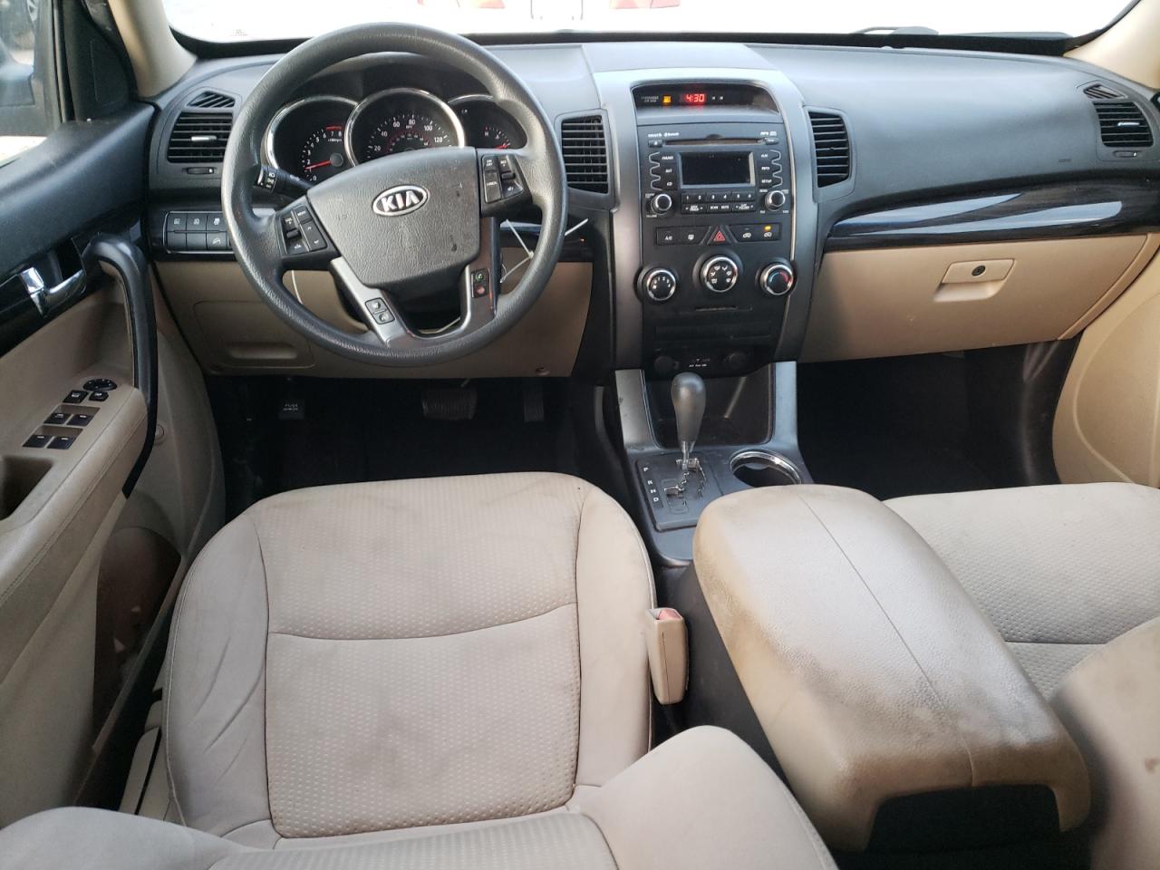 2011 Kia Sorento - Image 8