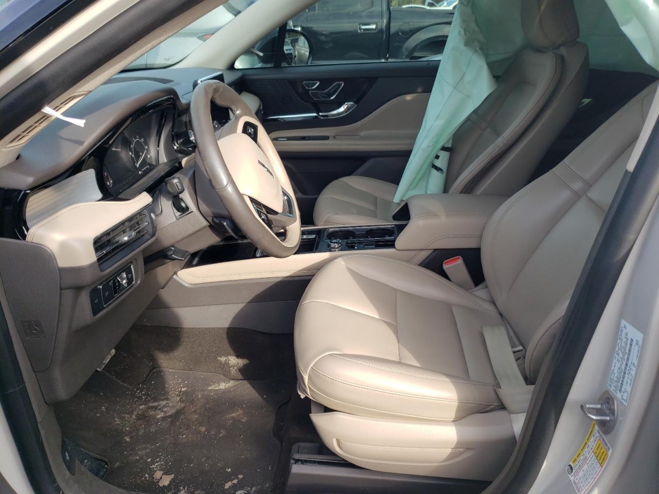 2021 Lincoln Corsair - Image 7