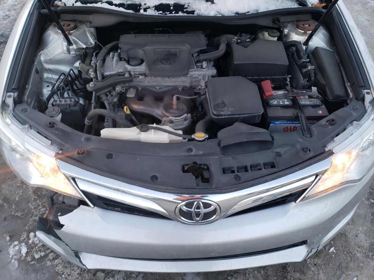 2014 Toyota Camry - Image 11
