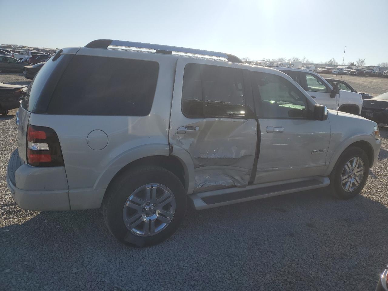 2006 Ford Explorer - Image 3