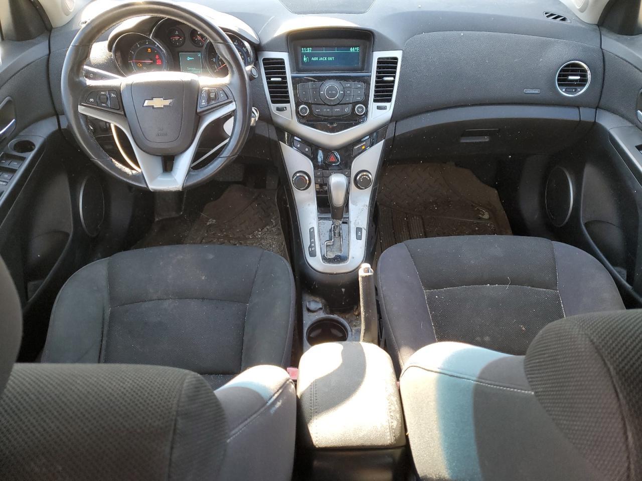 2012 Chevrolet Cruze - Image 8