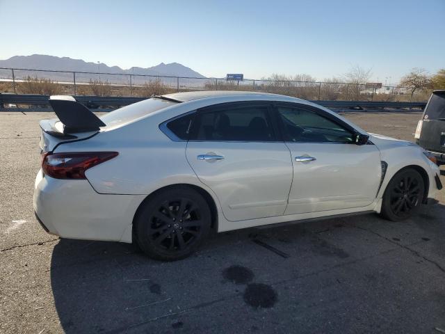  NISSAN ALTIMA 2017 Biały