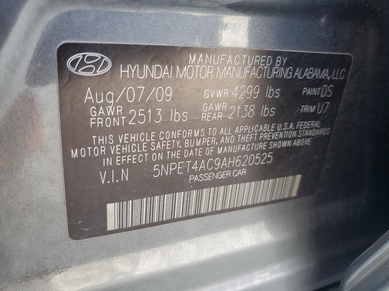 2010 Hyundai Sonata - Image 14