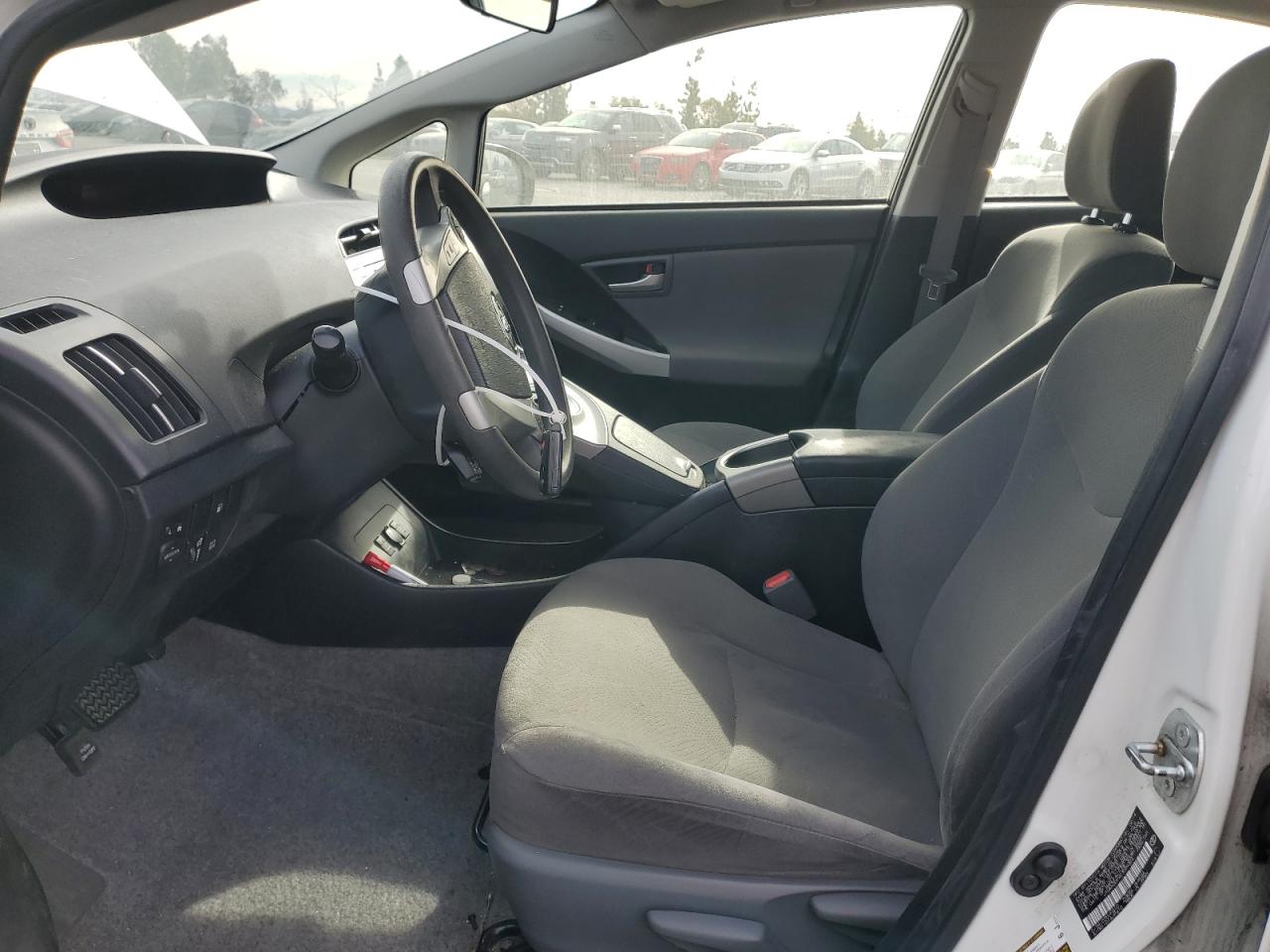 2014 Toyota Prius - Image 7