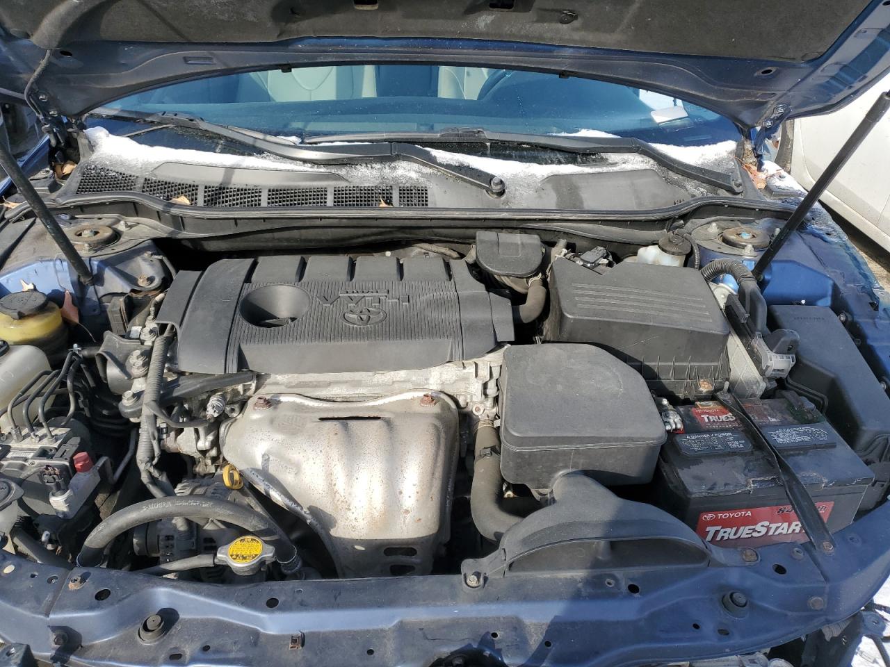2011 Toyota Camry - Image 11
