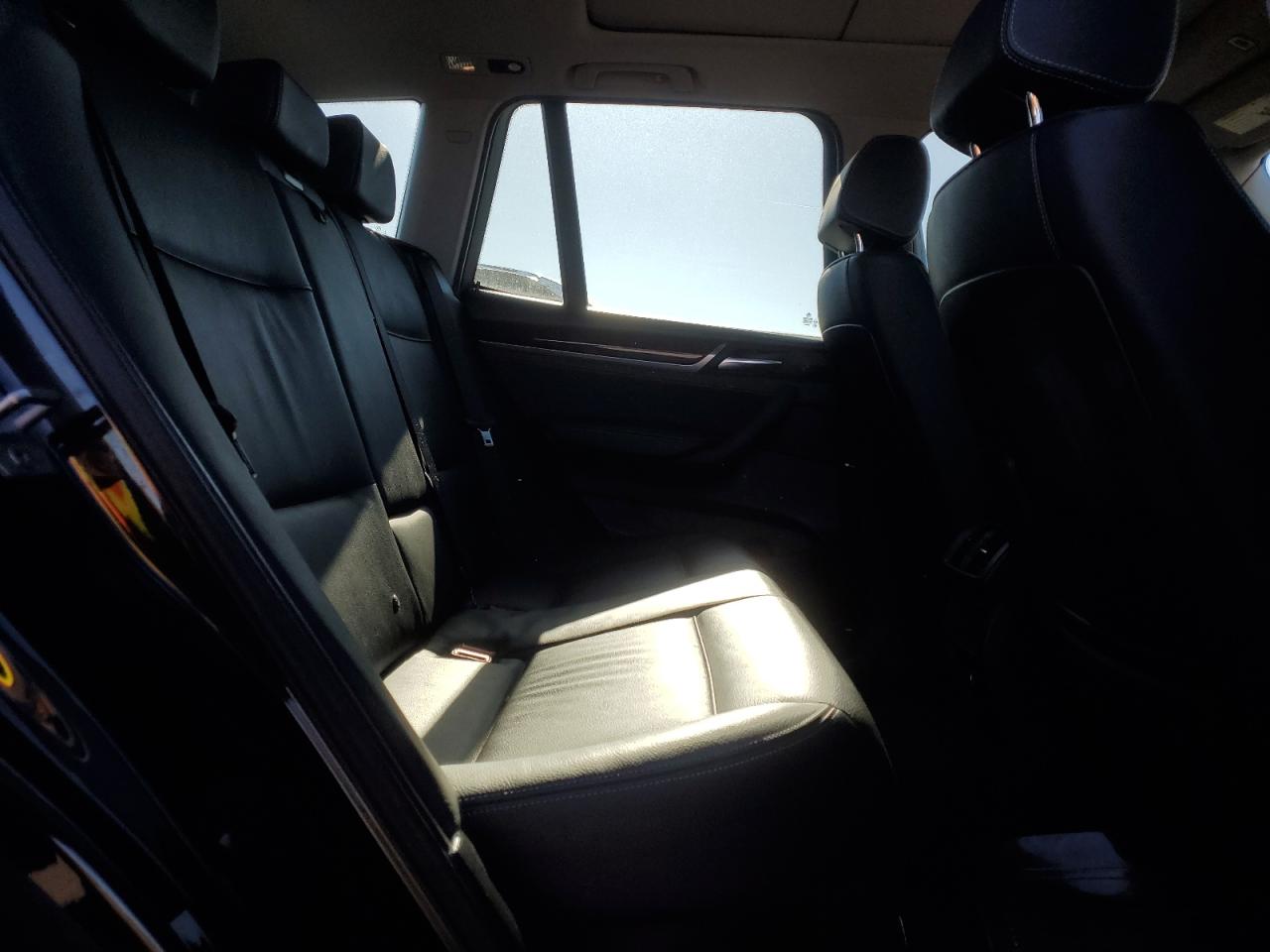 2016 BMW X3 - Image 11