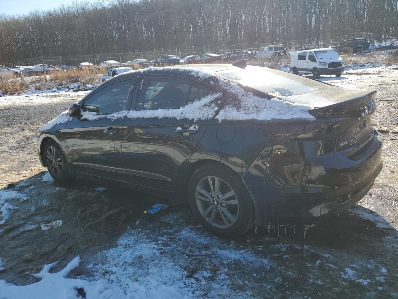 2018 Hyundai Elantra - Image 2