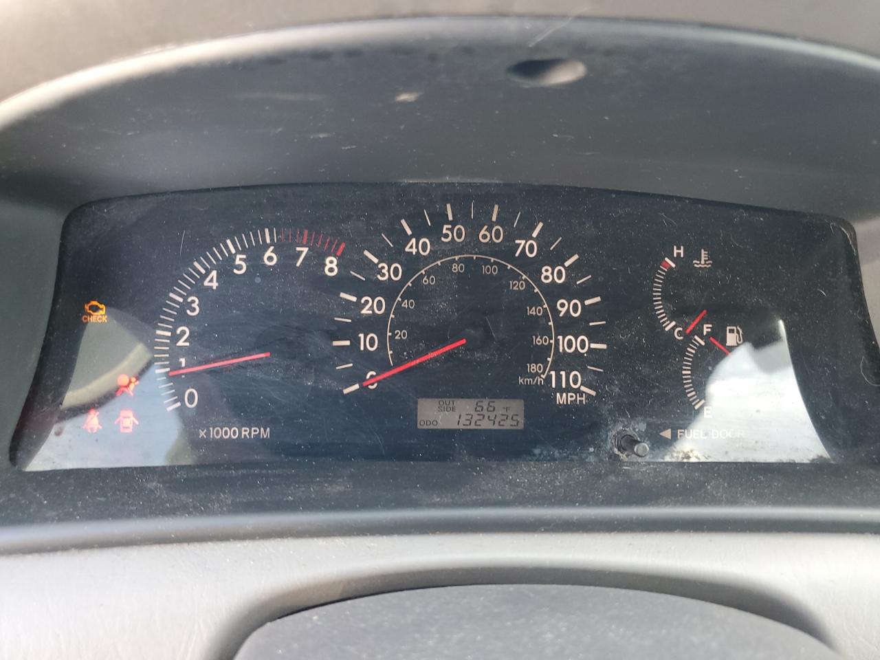 2005 Toyota Corolla - Image 9