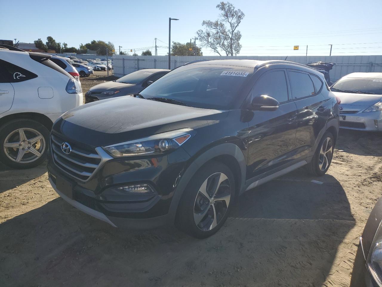 2017 Hyundai Tucson - Image 1